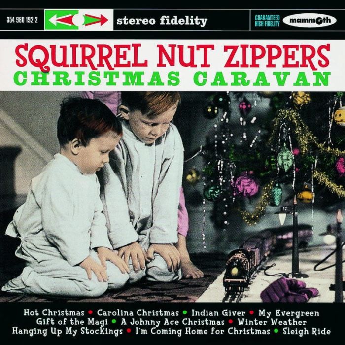 SQUIRREL NUT ZIPPERS - CHRISTMAS CARAVAN