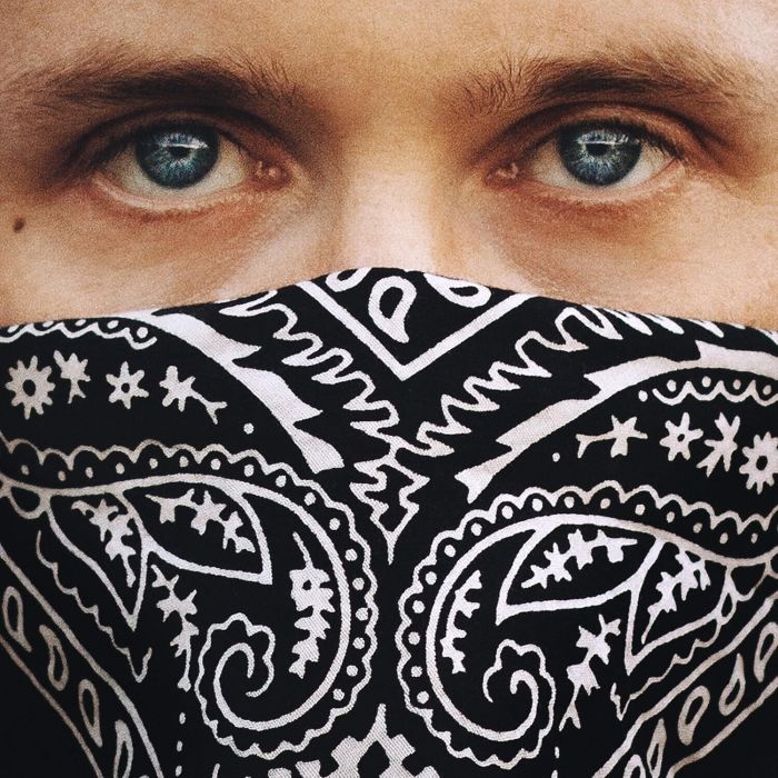 COREY KENT - BLACK BANDANA
