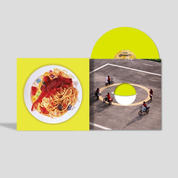 LE SSERAFIM - SPAGHETTI - 1ST SINGLE ALBUM (NEON YELLOW VINYL) (US EXCLUSIVE)