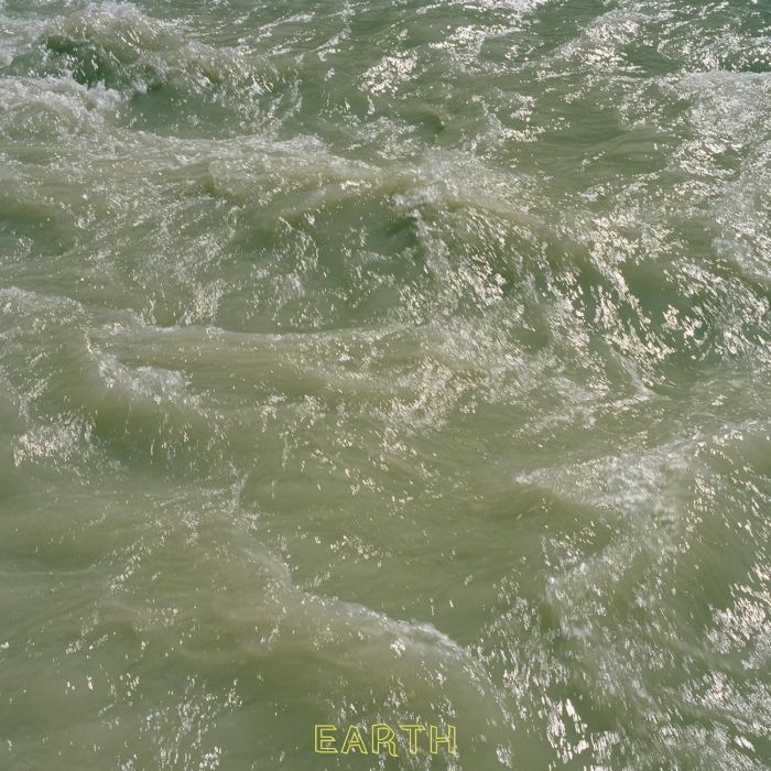 MUSIQUE INFINIE - EARTH