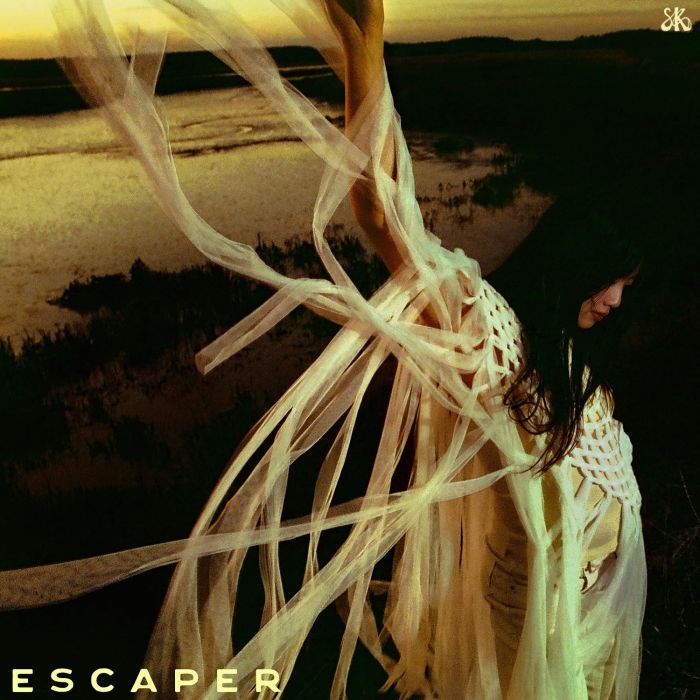 SARAH KINSLEY - ESCAPER