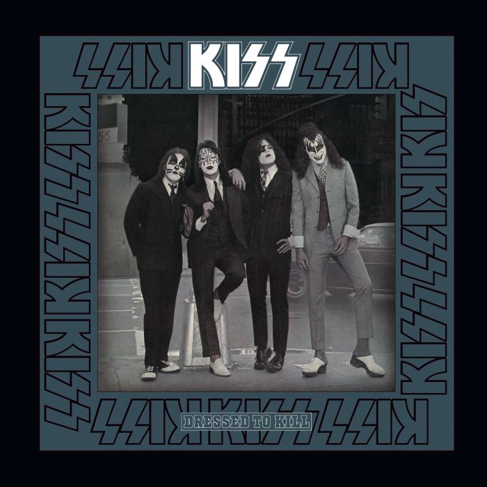 KISS - DRESSED TO KILL