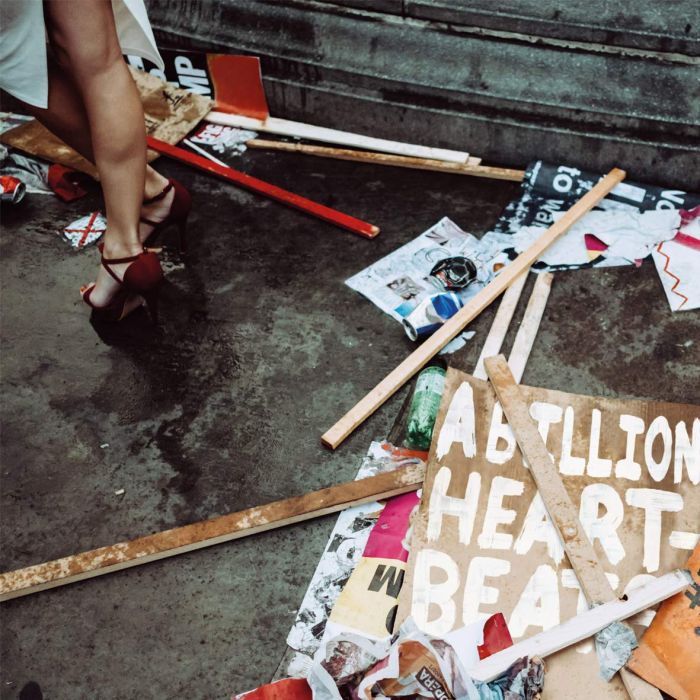 MYSTERY JETS - BILLION HEARTBEATS