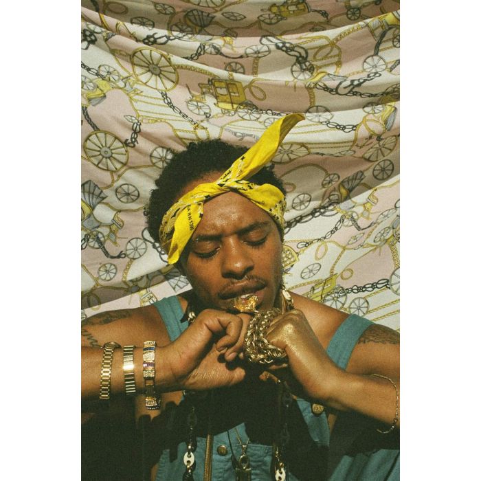 PINK SIIFU - ENSLEY