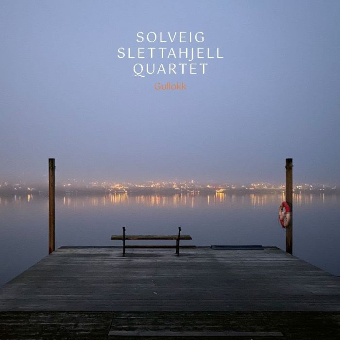 SOLVEIG SLETTAHJELL - GULLOKK