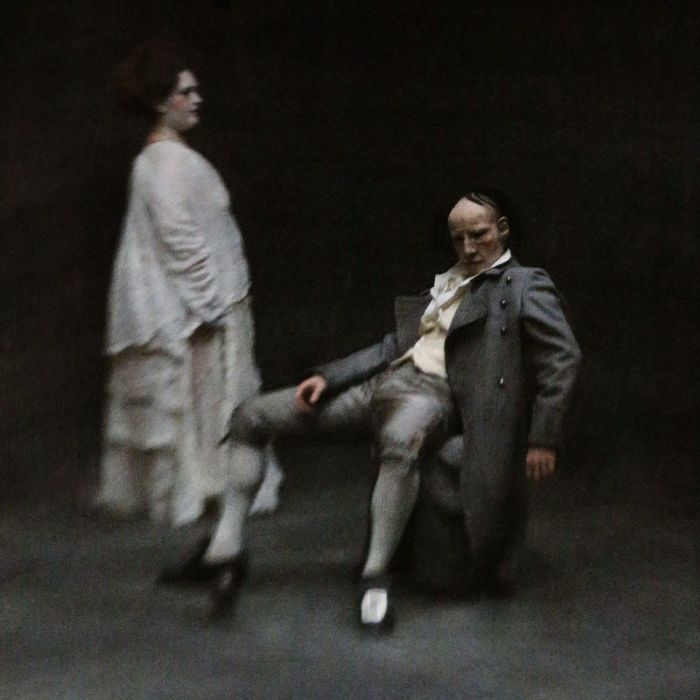 HMLTD - FANGS (A & B SIDE MIX BLACK & IVORY VINYL)