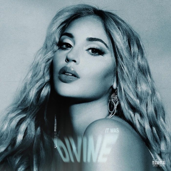 ALINA BARAZ - IT WAS DIVINE