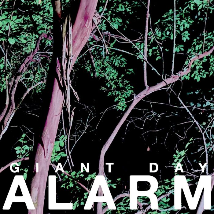 GIANT DAY - ALARM