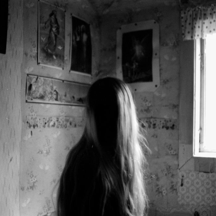 ANNA VON HAUSSWOLF - MIRACULOUS (ETCHED 3RD SIDE)