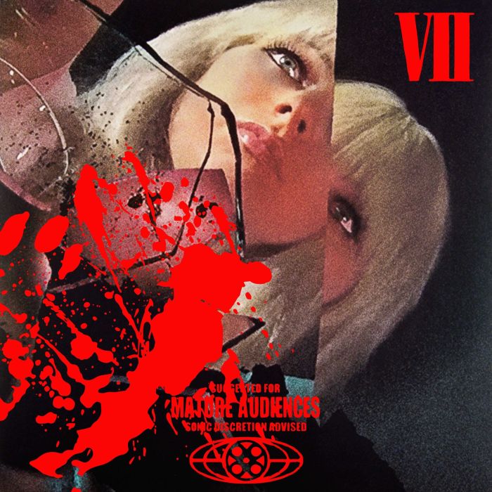 CHROMATICS - CLOSER TO GREY