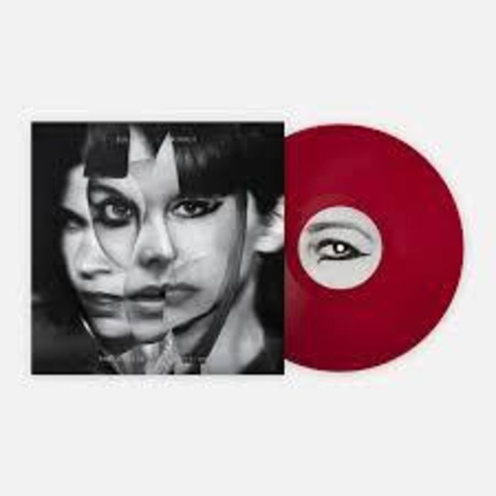 SLEATER-KINNEY - CENTER WONT HOLD