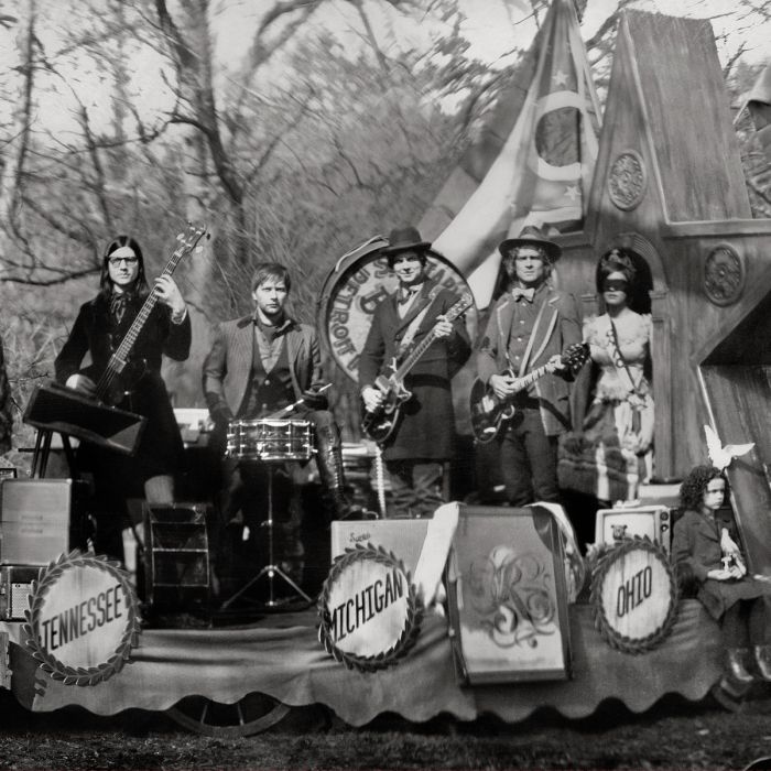 Raconteurs, The - Consolers Of The Lonely