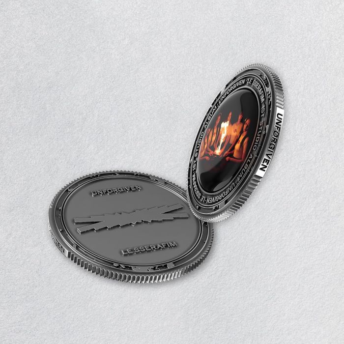 LE SSERAFIM - 1st Studio Album ‘UNFORGIVEN’ (Sound Coin version)