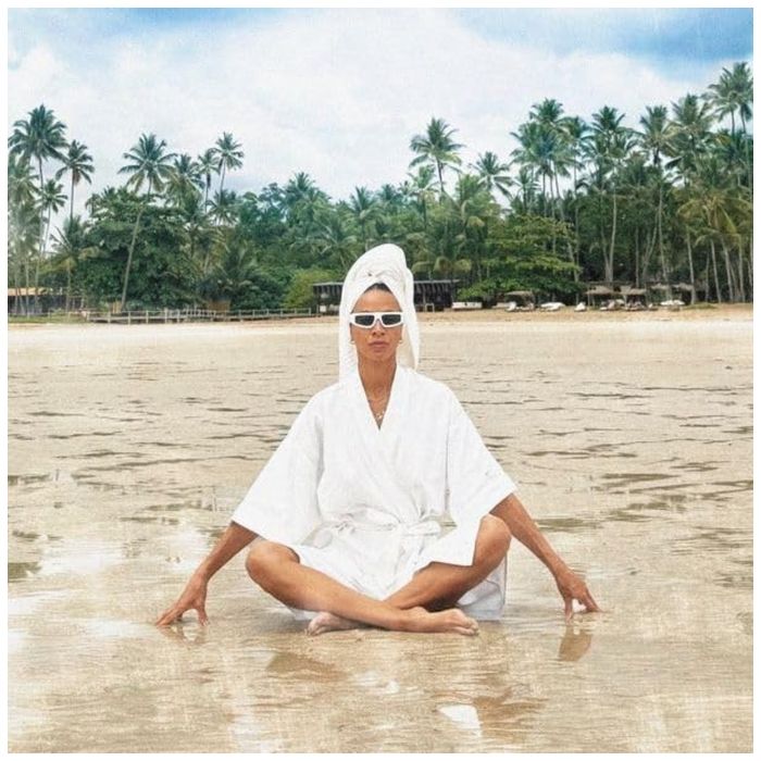 ADI OASIS - SILVER LINING