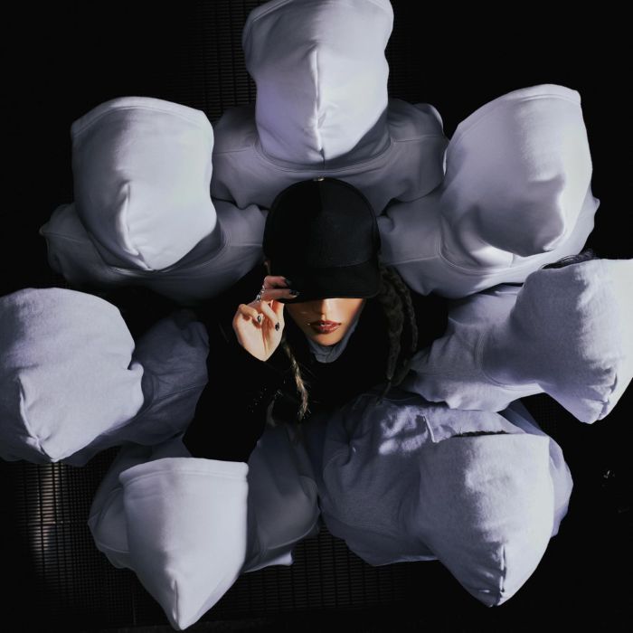 ARCHE - BLACK SHEEP OF THE FAMILY
