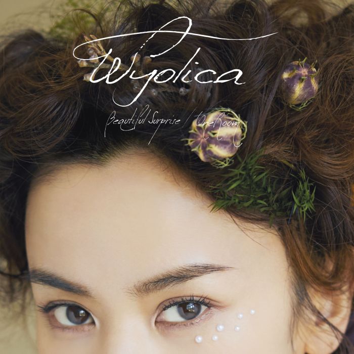 WYOLICA - BEAUTIFUL SURPRISE / ONEROOM