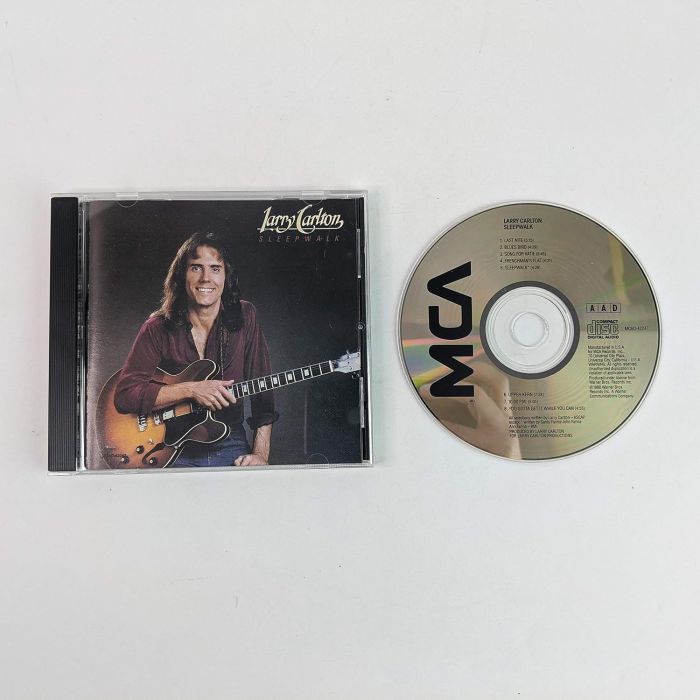 LARRY CARLTON - SLEEPWALK