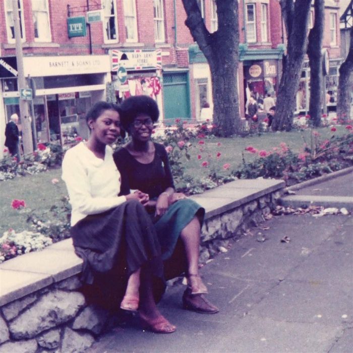 BIG JOANIE - SISTAHS
