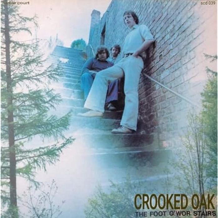 CROOKED OAK - FOOT O'WR STAIRS