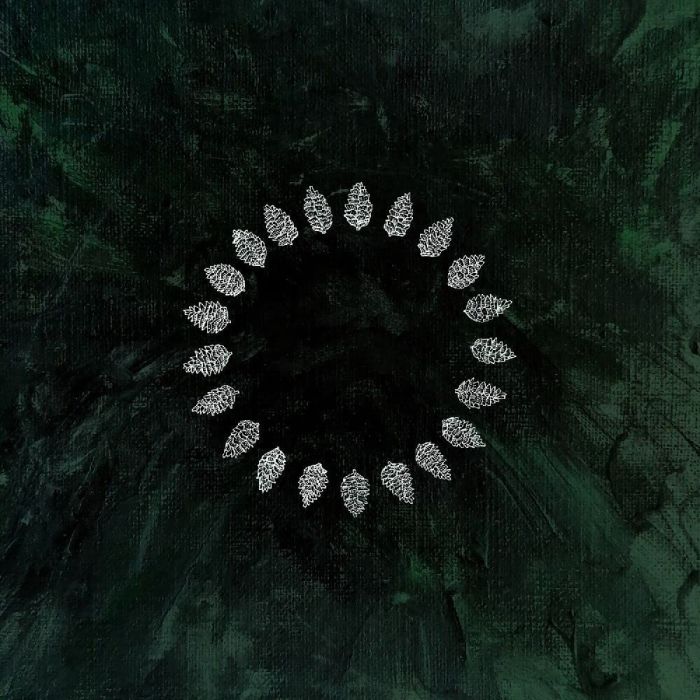 ESBEN & THE WITCH - HOLD SACRED