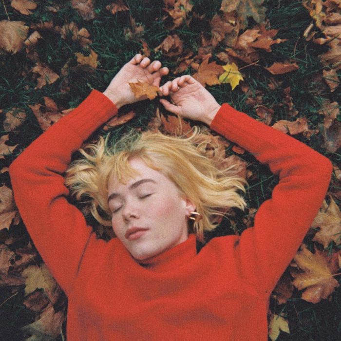 GIRL IN RED - WE FELL IN LOVE IN OCTOBER