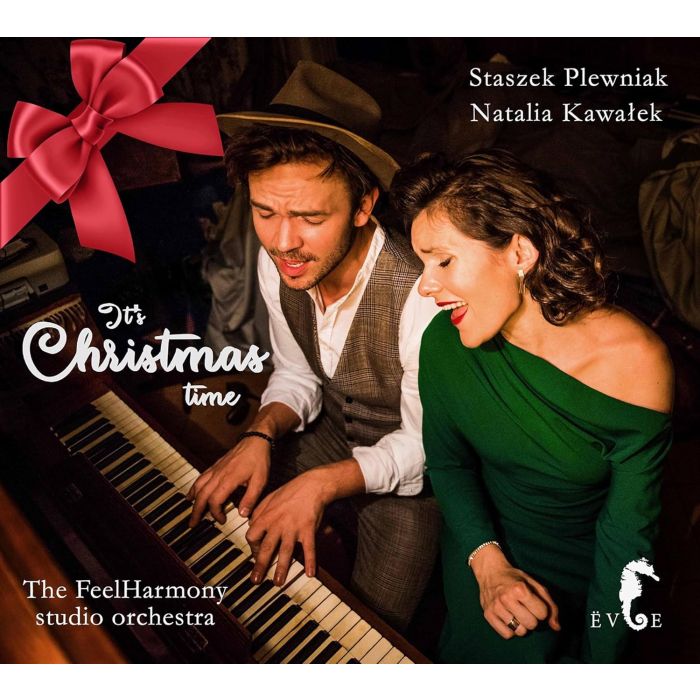 PLEWNIAK,STASZEK & NATALIA KAWA?EK - IT'S CHRISTMAS TIME