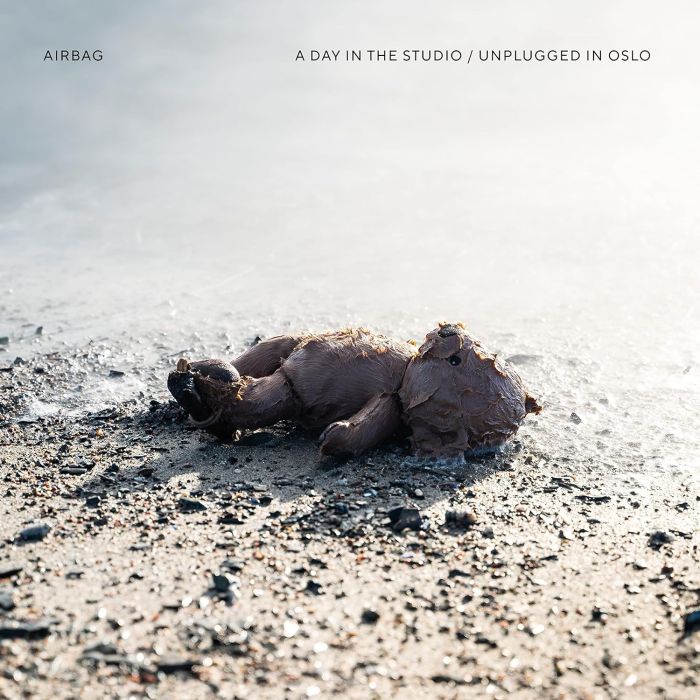 AIRBAG - DAY IN THE STUDIO / UNPLUGGED IN OSLO (CLEAR VINYL/180G)