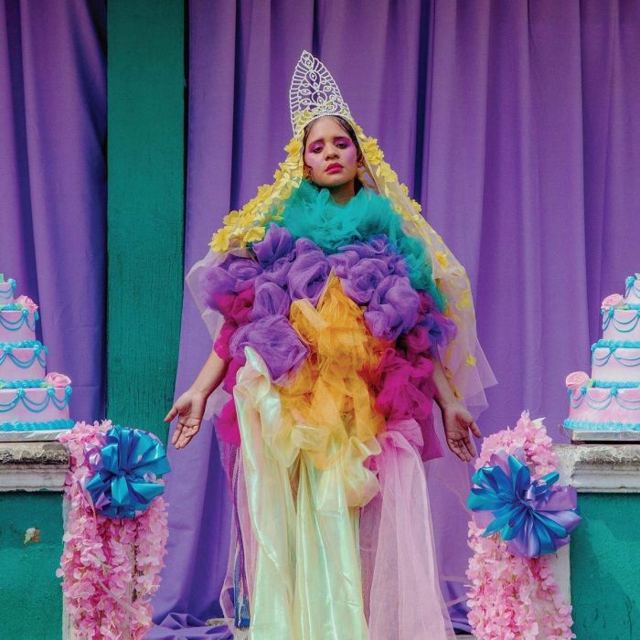 LIDO PIMIENTA - MISS COLUMBIA