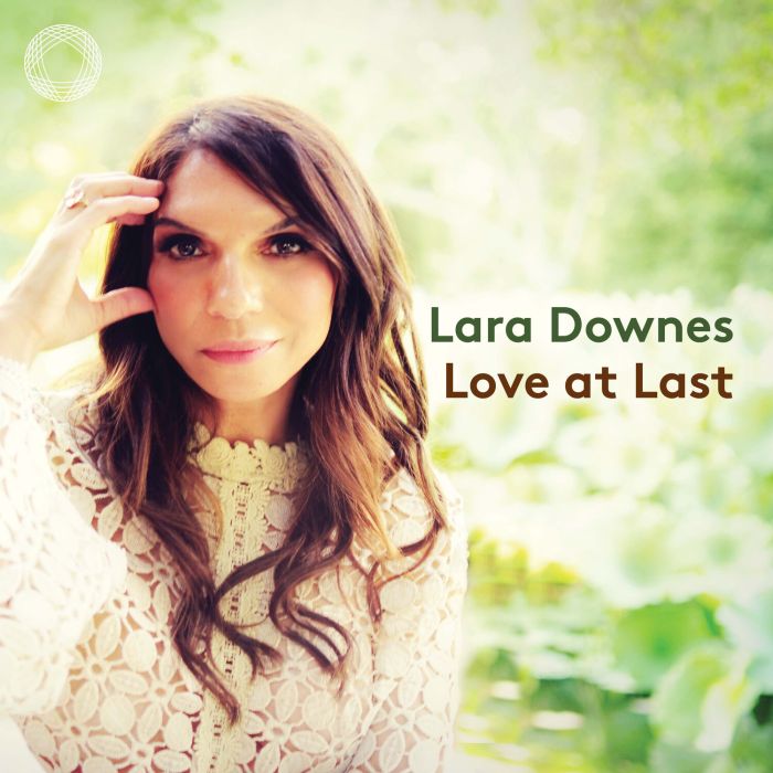 LARA DOWNES - LOVE AT LASTWORKS BY FRANZ SCHUBERTCLARICE ASSAD A.O