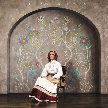 AMANDA RHEAUME - SPACES IN BETWEEN