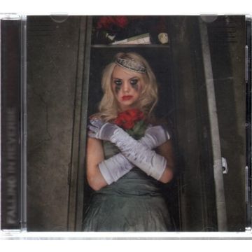 FALLING IN REVERSE - DRUG IN ME IS YOU