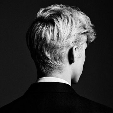 TROYE SIVAN - BLOOM