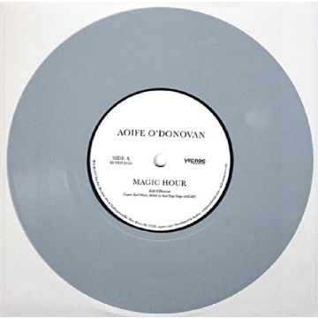 AOIFE O'DONOVAN - MAGIC HOUR / YOU TURN ME ON I'M A RADIO (BLUE VINYL) / RSD)