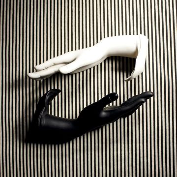 NITE FIELDS - DEPERSONALISATION