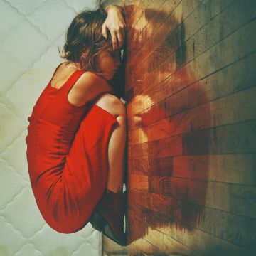 JOHANNA WARREN - CHAOTIC GOOD (TRANSLUCENT RED VINYL/DL CARD)