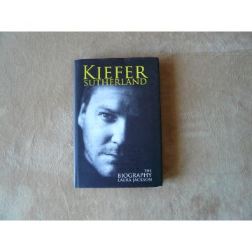 Kiefer Sutherland - Bloor Street