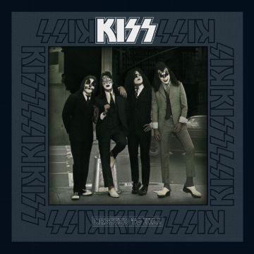 KISS - DRESSED TO KILL
