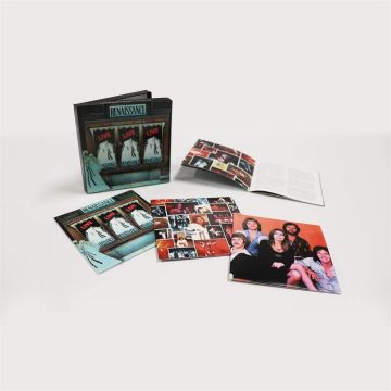 RENAISSANCE - LIVE AT CARNEGIE HALL