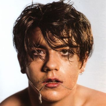 DECLAN MCKENNA - WHAT DO YOU THINK ABOUT THE CAR
