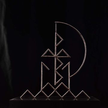 PULLED BY MAGNETS - ROSE GOLDEN DOORWAYS