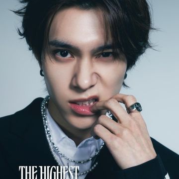 WAYV - HIGHEST (HENDERY VERSION) (JAPANESE IMPORT/PAPER SLEEVE/LIMITED)