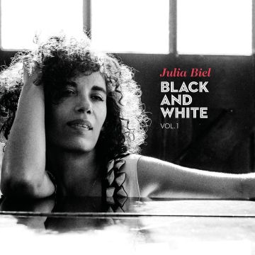 JULIA BIEL - BLACK & WHITE, VOLUME 1